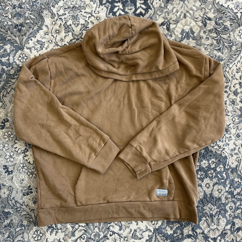 Hollister relaxed fit brown hoodie sweatshirt